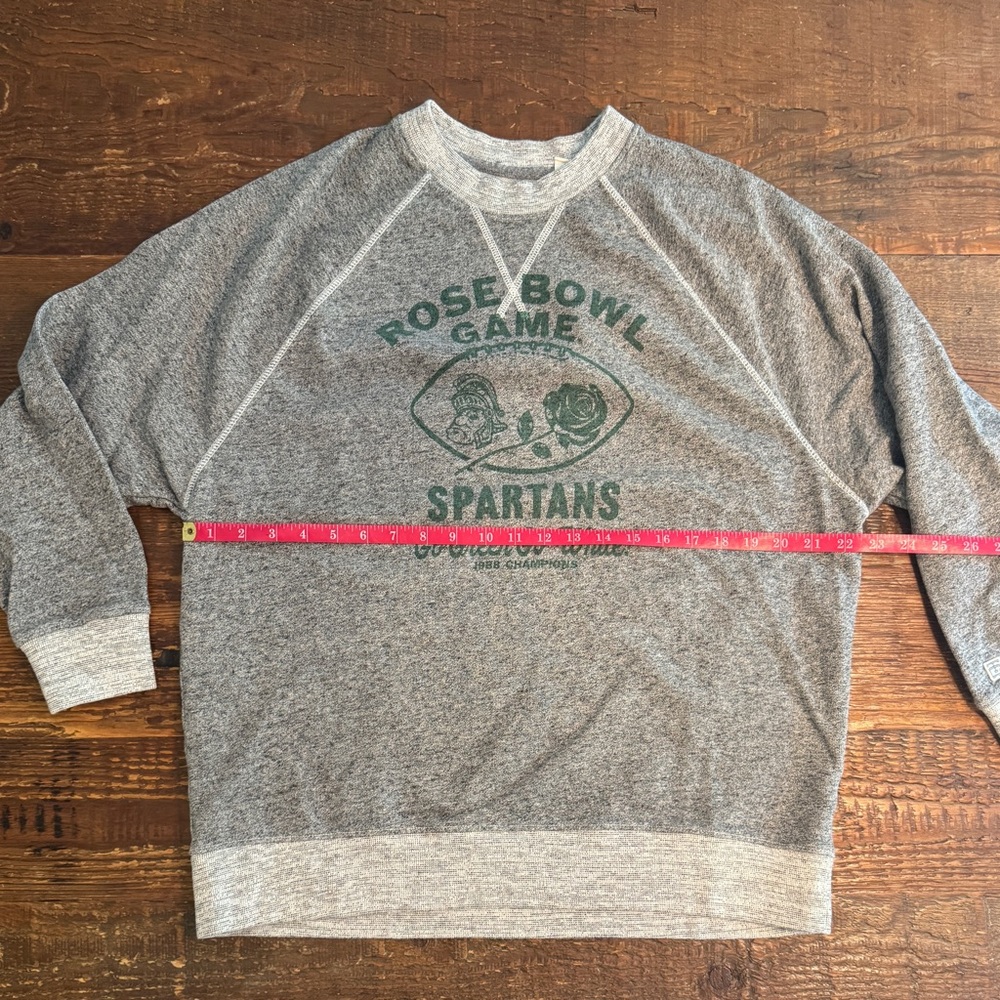 Michigan State Rose Bowl crewneck sweatshirt - Picture 2 of 2
